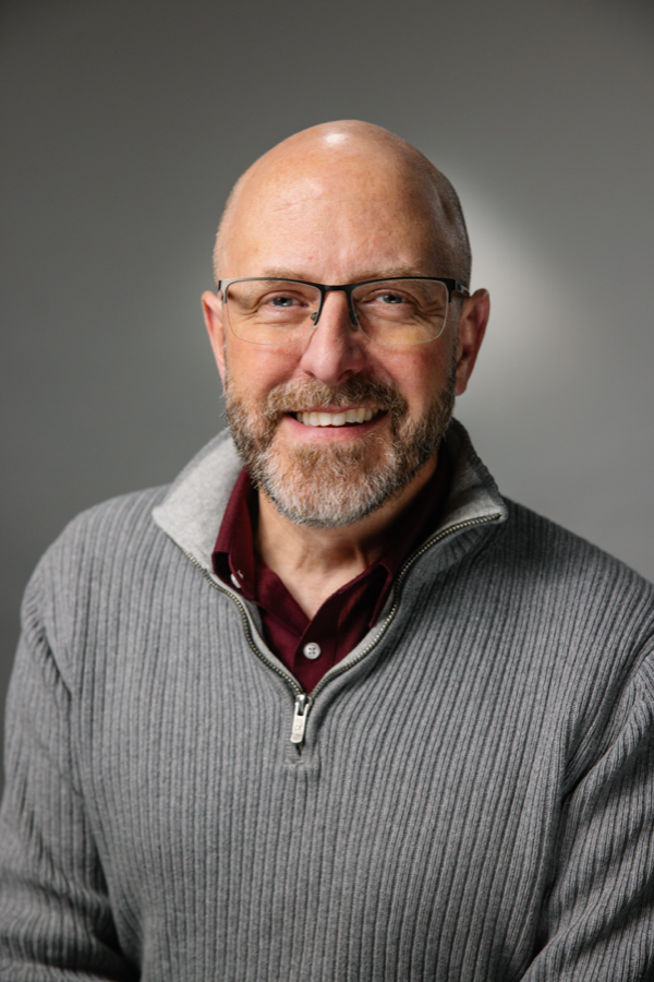 Dr. Roger Erdvig